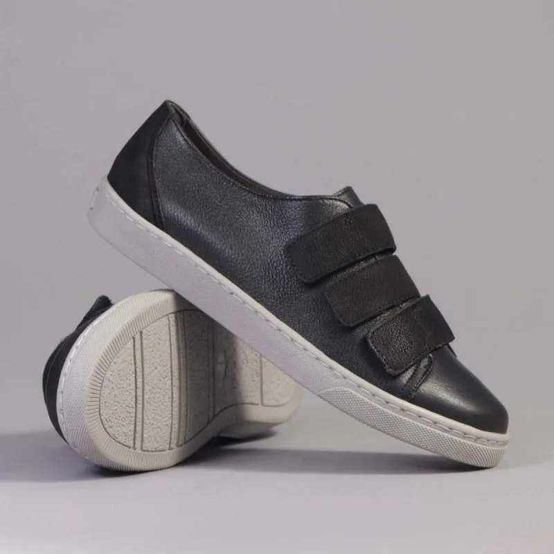 Velcro Sneaker with Removable Footbed in Black - 12507